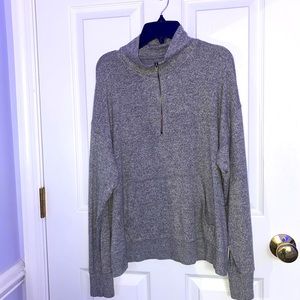 Medium knit quarter zip pullover